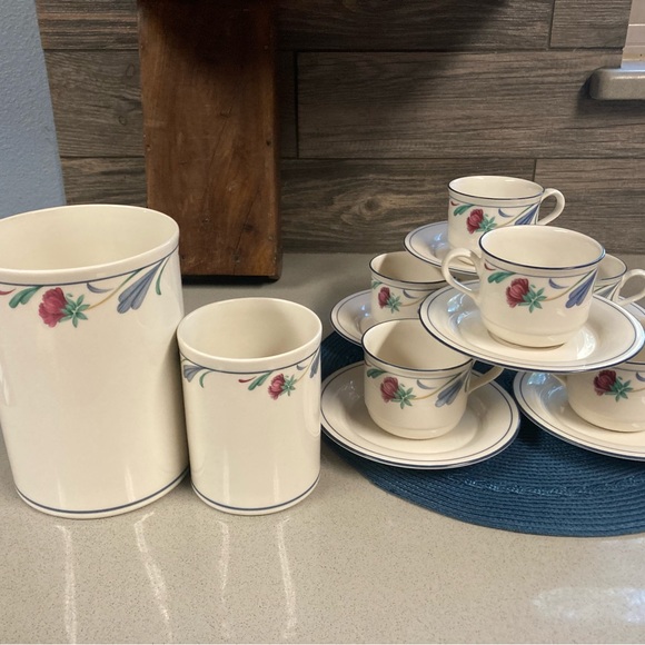 Lenox Chinaware cups, saucers, and utensil holders - Picture 1 of 8